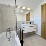 Deluxe With Pool By Homing Albufeira