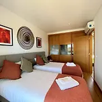Deluxe With Pool By Homing Dom wakacyjny Albufeira
