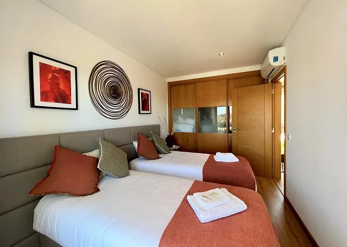 Deluxe With Pool By Homing 別荘 アルブフェイラ