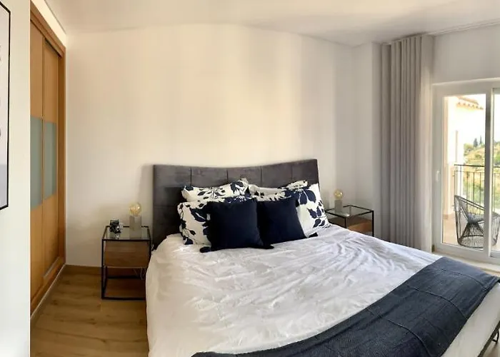 別荘 Deluxe With Pool By Homing *