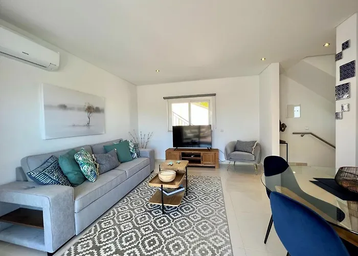 Deluxe With Pool By Homing * アルブフェイラ