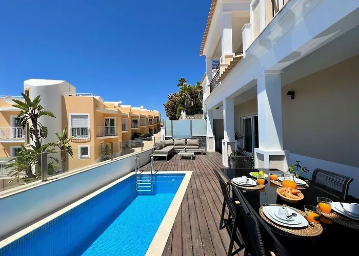 Сasa de vacaciones Deluxe With Pool By Homing *